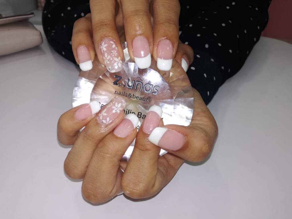 Descubre los 3 estilos de uñas infalibles para una boda